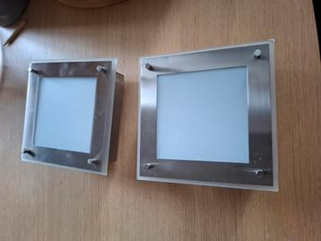 2 plafond/wandlampjes beschikbaar voor biedingen