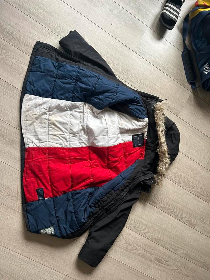 Tommy winterjas, Kleding | Heren, Jassen | Winter, Zo goed als nieuw, Maat 46 (S) of kleiner, Blauw, Ophalen of Verzenden