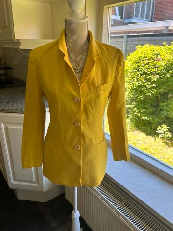 DiDi okergele blazer 38, 40  M/L/Xl beschikbaar voor biedingen
