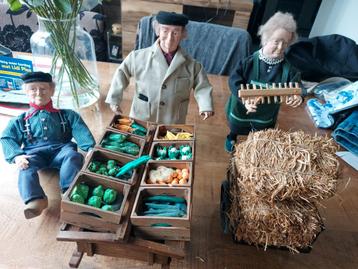 geen antiek mooie  handgemaakte poppen beschikbaar voor biedingen