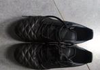 Leren voetbal schoen van merk kipsta Maat 38, Maat XS of kleiner, Schoenen, Ophalen of Verzenden, Zo goed als nieuw