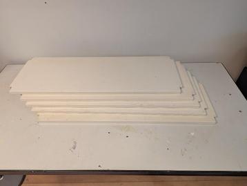 5 planken Ikea ivar beschikbaar voor biedingen