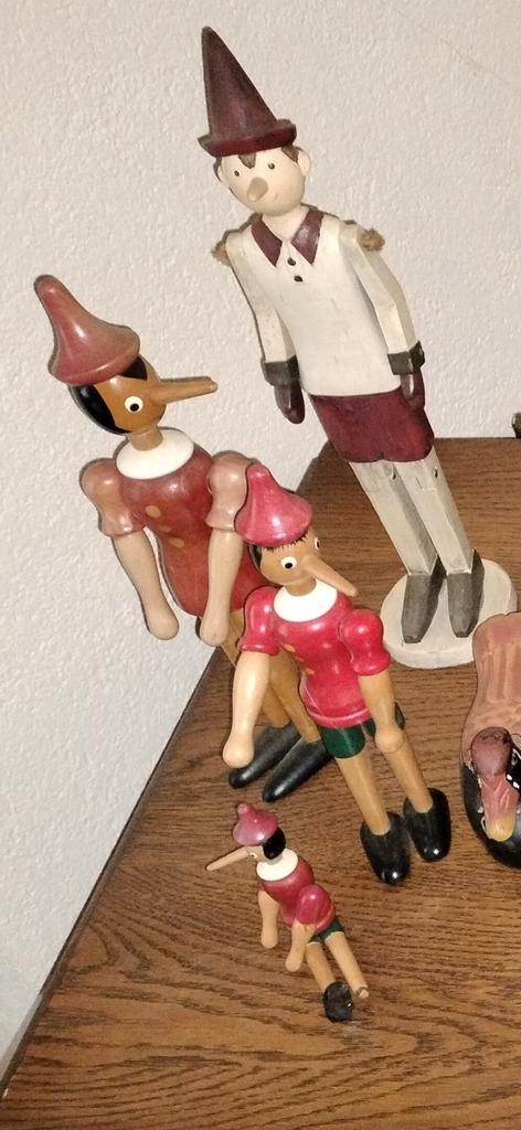 Houten Pinokkio Popjes - Vintage Decoratie, Antiek en Kunst, Antiek | Speelgoed, Ophalen