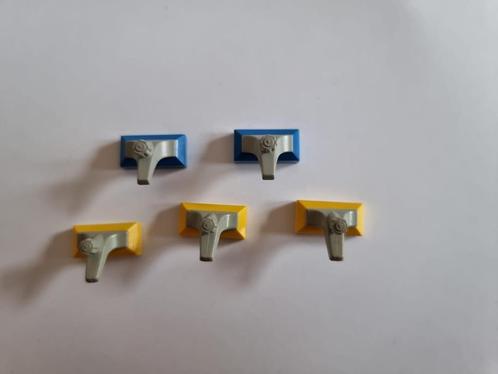 LEGO Blue Tap 1 x 2 Base with Light Gray Spout (69 / 70), Kinderen en Baby's, Speelgoed | Duplo en Lego, Gebruikt, Lego, Losse stenen