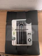 Verduisterend gordijn met 10 haken aangeboden, Huis en Inrichting, Stoffering | Gordijnen en Lamellen, Ophalen, Zo goed als nieuw