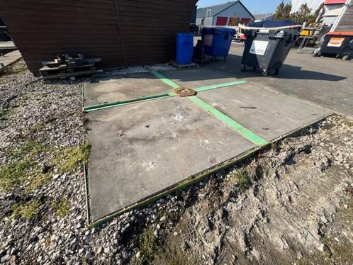 Windmolen Hokje Schuur Antenne Telecom Mast fundatie, Tuin en Terras, Windwijzers en Windmolens, Gebruikt, Ophalen