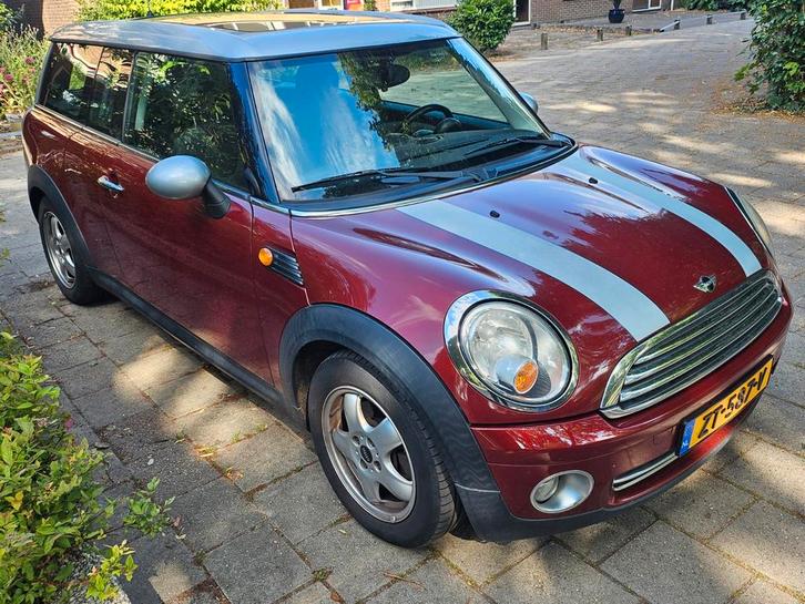 Mini Clubman 1.6 16V Cooper 2008 Rood, Auto's, Mini, Particulier, Clubman, Benzine, B, Stationwagon, Handgeschakeld, Geïmporteerd