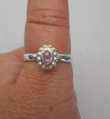 Zilveren ring met steen maat 16 nr.1034 beschikbaar voor biedingen