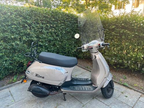 Btc Riva opknap scooter, Fietsen en Brommers, Brommeronderdelen | Scooters, Gebruikt, Overige merken, Overige typen, Ophalen