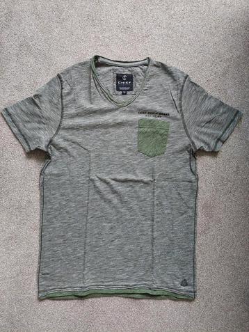 CHIEF - nieuw gemêleerd v-hals t-shirt - maat M beschikbaar voor biedingen