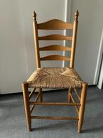 stoel met een rieten zitting, Ophalen, Riet of Rotan, Gebruikt, Bruin