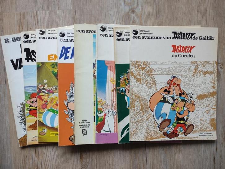 Asterix stripboeken 8 stuks, Boeken, Stripboeken, Gelezen, Meerdere stripboeken, Ophalen of Verzenden
