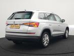 Skoda Kodiaq TSI ACT Style 7persoons Automaat 150pk Dealer O, Auto's, Skoda, Stof, Zwart, 150 pk, 7 stoelen