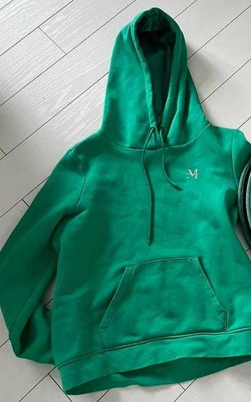 Groene trui van Melting Stockholm maat M