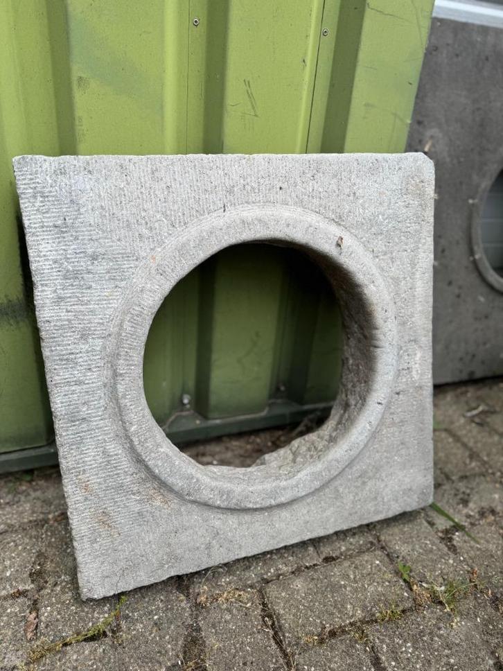 2 stuks hardsteen put rand antiek., Antiek en Kunst, Curiosa en Brocante, Ophalen