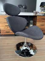stoel grijs met chroom, Huis en Inrichting, Stoelen, Ophalen, Overige materialen, Design grijs stoel met chroom, Zo goed als nieuw