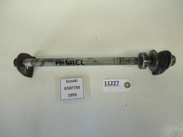 GSX750F 1988 - 1997 Suzuki As As achterwiel D1-10810 beschikbaar voor biedingen