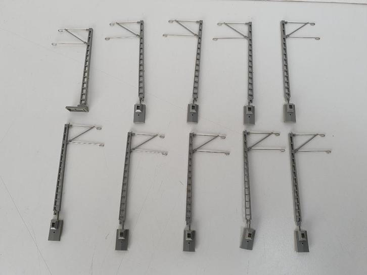 VEB PLASTICART 10 stuks H0 Bovenleidingsmasten in OVP, Hobby en Vrije tijd, Modeltreinen | H0, Nieuw, Rails, Gelijkstroom of Wisselstroom