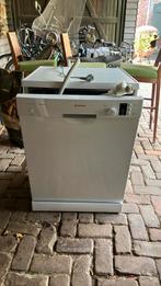 Bosch serie 2 slinceplus vaatwasser 3 jaar oud, Minder dan 10 liter, Ophalen of Verzenden, Zo goed als nieuw, 45 tot 60 cm