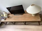 Salon tafel / televisie meubel | Axel Vervoordt | Piet Boon, Huis en Inrichting, Ophalen, Gebruikt, Teakhout, 50 tot 100 cm