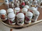 Oma's Vingerhoedjes Collectie - Limited Edition!, Antiek en Kunst, Antiek | Keramiek en Aardewerk, Ophalen of Verzenden