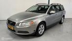 Volvo V70 2.5T AUTOMAAT / YOUNGTIMER, Bruin, 2521 cc, 92 €/maand, Euro 4