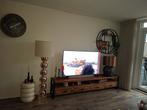 Mangohouten tv meubel  afmetingen 250breed diep 40 hoogte 50, Ophalen of Verzenden, Zo goed als nieuw, 25 tot 50 cm, Minder dan 100 cm