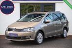 Volkswagen Sharan 1.4 TSI Highline|2e Eig|Trekhaak|Panoramad, Auto's, Volkswagen, Voorwielaandrijving, Euro 5, Stof, Zwart