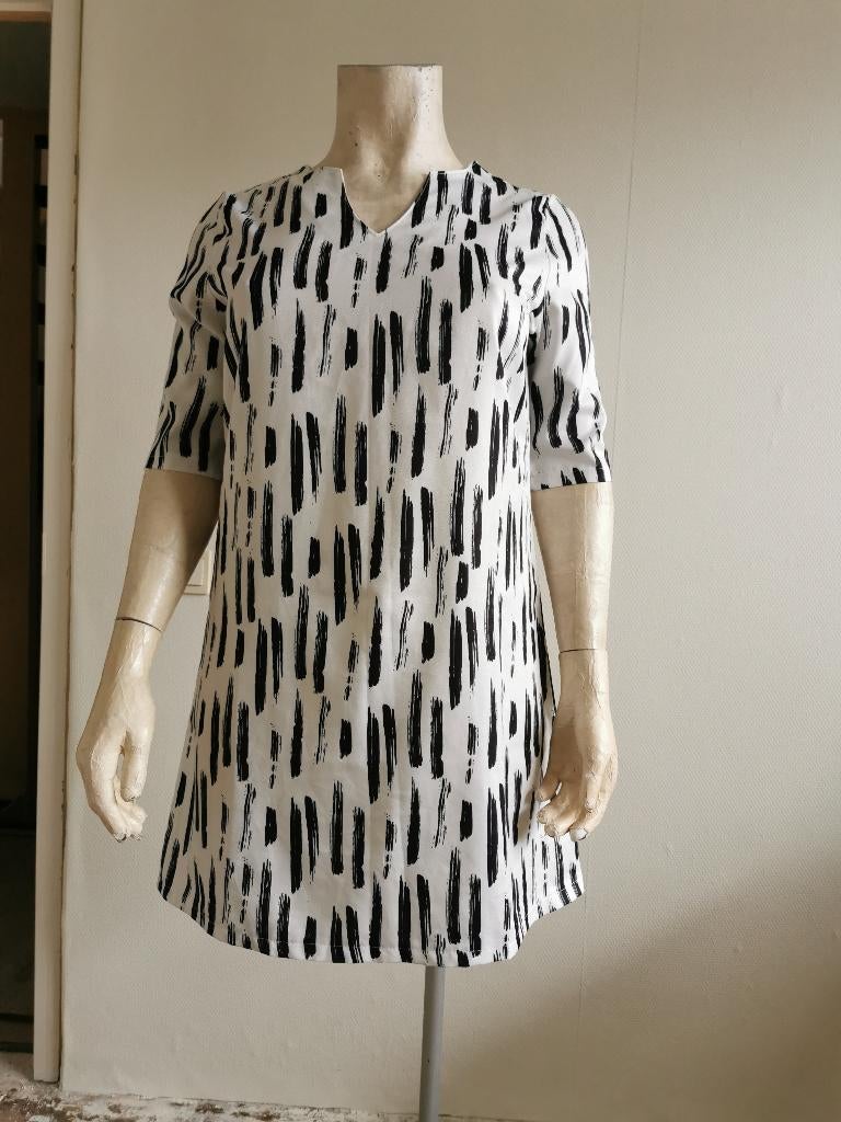 463.. zgan  jurk maat xl, Ophalen of Verzenden, Zo goed als nieuw, Overige kleuren, Jurk