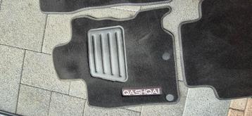 Automatten voor uw Nissan Qashqai j11 beschikbaar voor biedingen