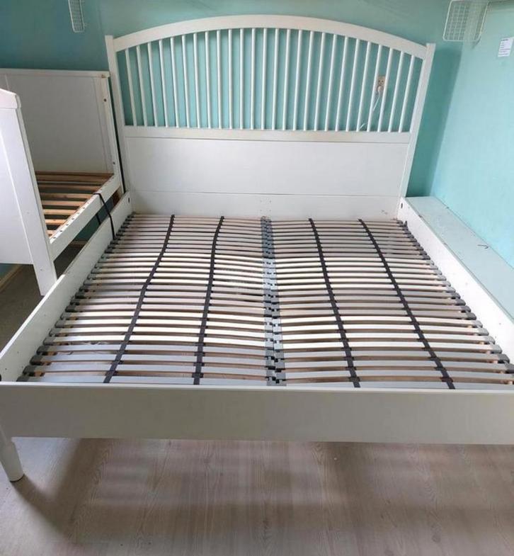 Ikea bedframe + lattenbodem Tyssedal 180x200, Huis en Inrichting, Slaapkamer | Bedden, Zo goed als nieuw, Tweepersoons, 180 cm