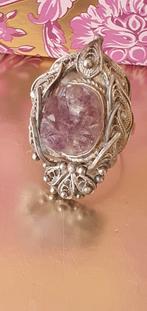 Prachtige oude filigrain ring met grote amethist, Ophalen of Verzenden, Zo goed als nieuw, Dame, Zilver