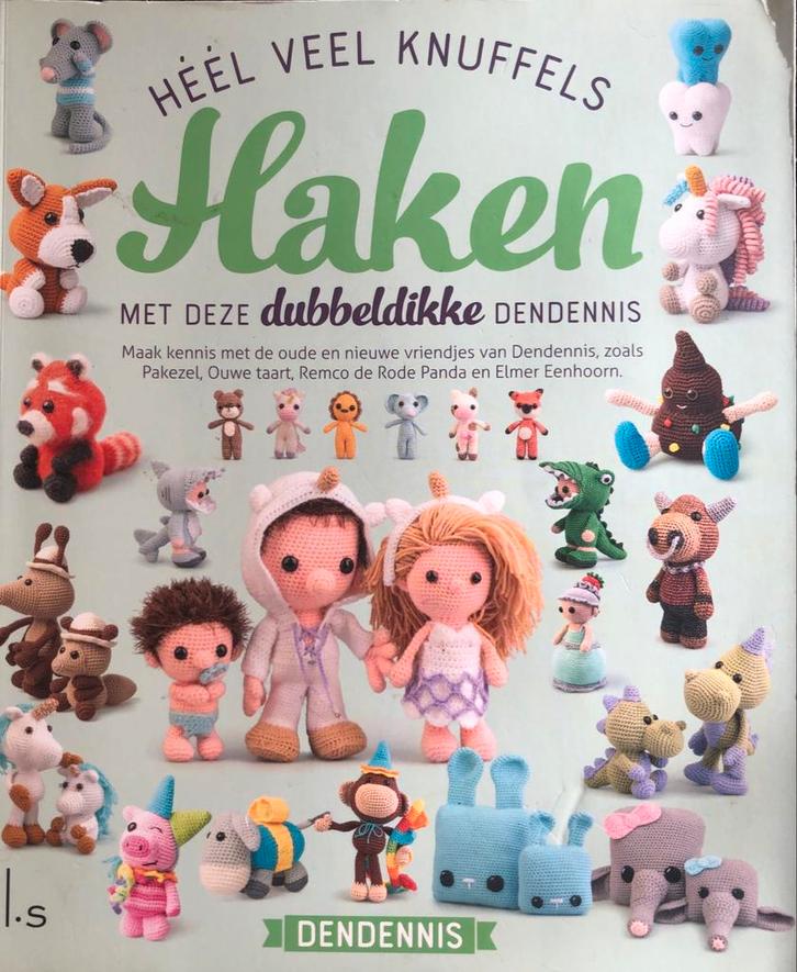 Héél Veel Knuffels Haken - DENDENNIS, Boeken, Hobby en Vrije tijd, Gelezen, Breien en Haken, Ophalen of Verzenden