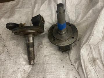 Riley A2212K steering knuckle 2/4 12/6 14/6 5/6 15/6  9hp beschikbaar voor biedingen