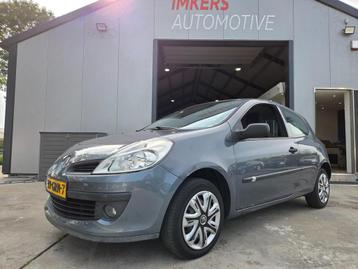Renault Clio 1.2-16V Special Line beschikbaar voor biedingen