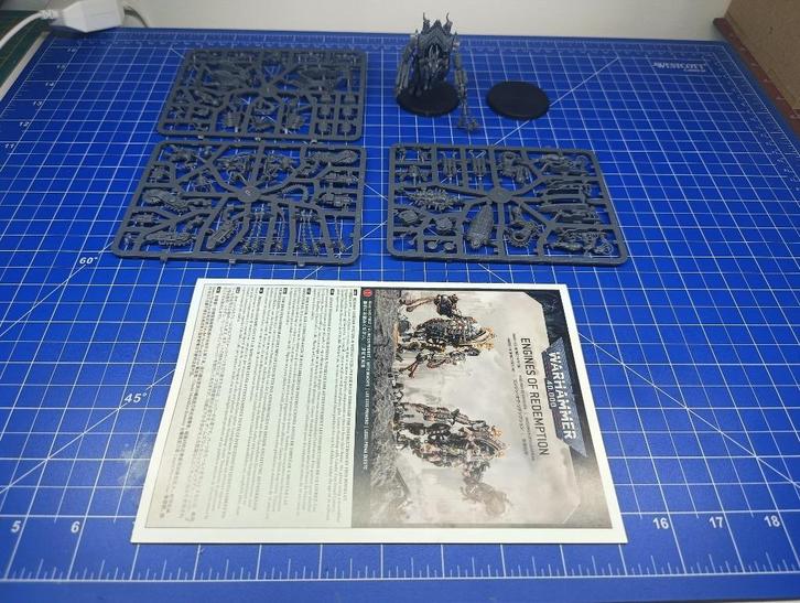 Warhammer 40k Engines of Redemption, Hobby en Vrije tijd, Wargaming, Gebruikt, Warhammer, Figuurtje(s), Geverfd, Ophalen of Verzenden