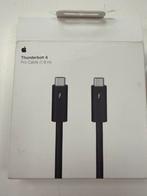 Apple Thunderbolt 4 Pro Kabel (1.8m) - Nieuwstaat, Computers en Software, Ophalen of Verzenden, Zo goed als nieuw