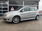 Mercedes-Benz B-klasse 200 /Automaat/Airco/Stoelverw/Trekhaa, Gebruikt, 4 cilinders, Bedrijf, Autotrust