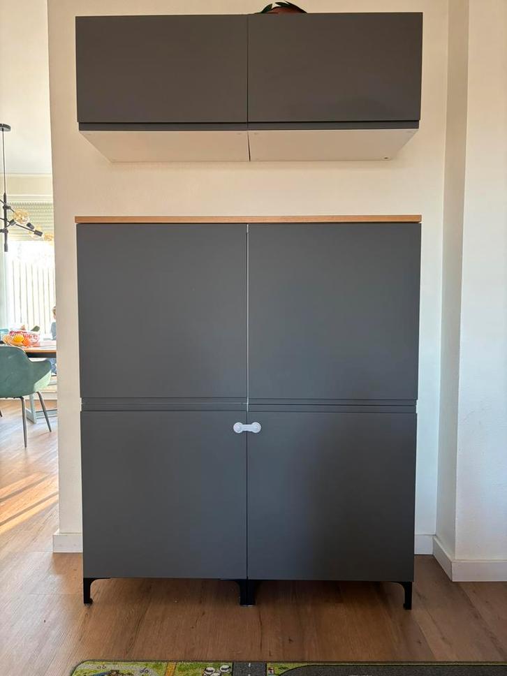 Besta kast van Ikea, Huis en Inrichting, Kasten | Wandmeubels, Gebruikt, 150 tot 200 cm, Minder dan 150 cm, 25 tot 50 cm, Met deur(en)