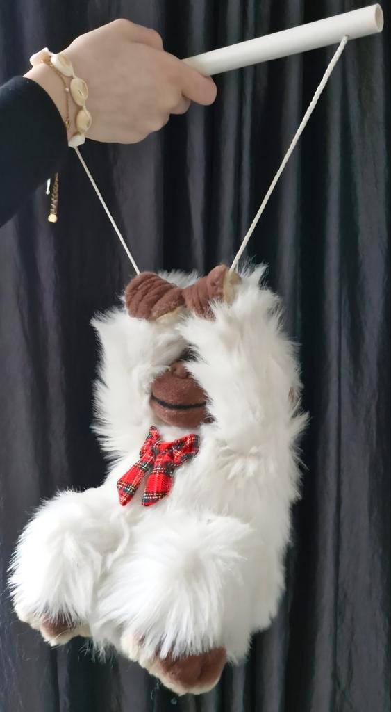 Knuffel aap pluche slingeraap aan touw, Kinderen en Baby's, Speelgoed | Knuffels en Pluche, Zo goed als nieuw, Overige typen, Ophalen of Verzenden