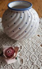 Oostenrijks Gmundner vaasje met blauwe stippen/ dots, Antiek en Kunst, Ophalen of Verzenden