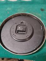 wandklok chroom quartz, Huis en Inrichting, Woonaccessoires | Klokken, Ophalen of Verzenden, 'T Olde Gre-j, Info@toldegrej.nl