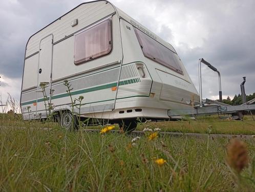 Chateau 330 – Compacte Caravan met luifel en porta potti, Caravans en Kamperen, Caravans, Particulier, tot en met 3, 500 - 750 kg