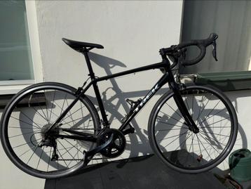 Trek Domane AL3 framemaat 54 zwart beschikbaar voor biedingen