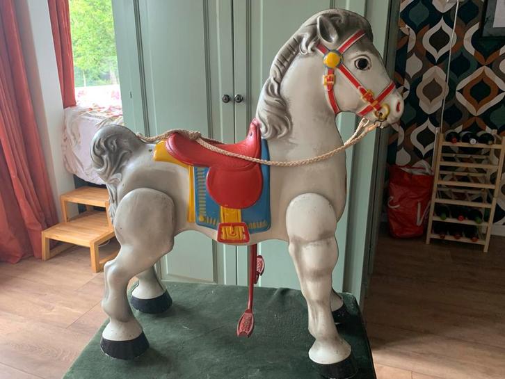 Zeldzaam ijzeren paard MOBO Bronco op wieltjes, Antiek en Kunst, Antiek | Speelgoed, Ophalen of Verzenden