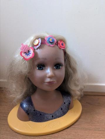 baby born sister stylehead beschikbaar voor biedingen