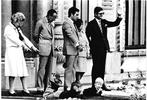 916122	Koninginnedag	1975	Défilé Soestdijk		 Nette oude kaar, Verzamelen, Koninklijk Huis en Royalty, Ophalen of Verzenden, Zo goed als nieuw