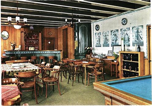 806123	Makkum	Friesland	De Prins	Nette oude kaart onbeschrev, Verzamelen, Ansichtkaarten | Nederland, Ongelopen, Friesland, Ophalen of Verzenden