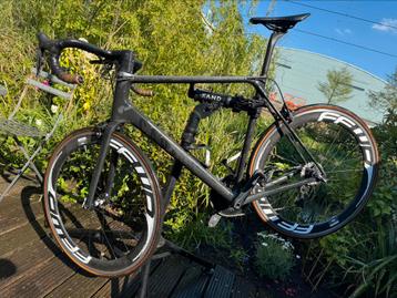 Te koop: Canyon Ultimate CF SL, met FastForward Velgen  beschikbaar voor biedingen