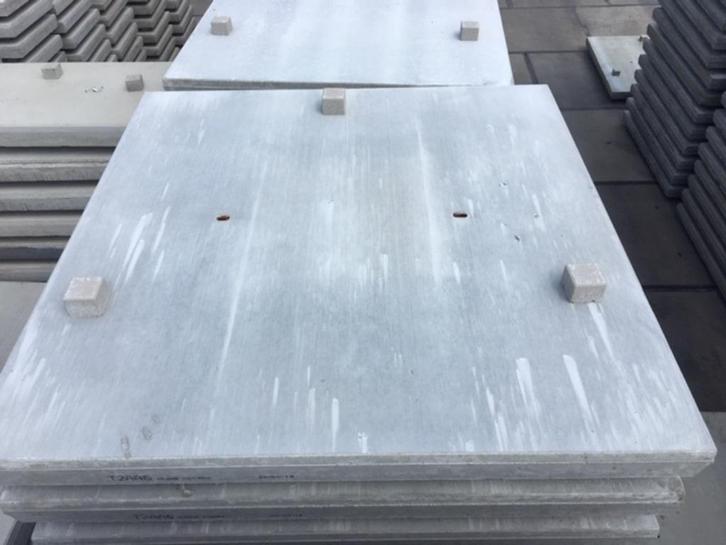Betonplaten 200x200x14 cm met een schoonheidsfoutje, Tuin en Terras, Tegels en Klinkers, Overige typen, Beton, Ophalen